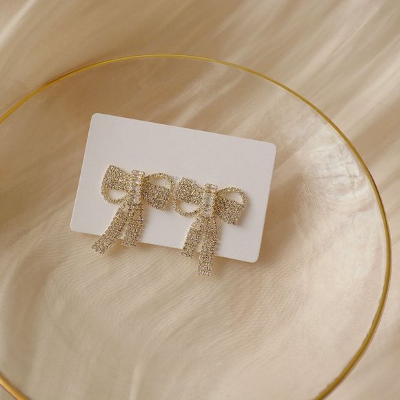 NEW 14K Gold Plated Diamond Bow Knot Earrings - Picture 6 of 6